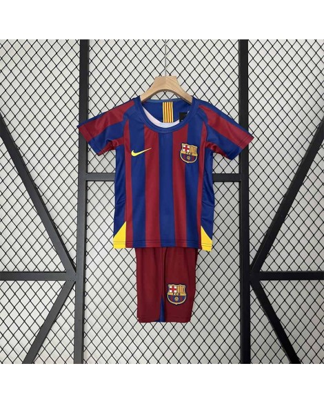 Heimtrikot des FC Barcelona für die Saison 05/06 - Kind