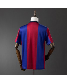 Retro-Heimtrikot von Barcelona aus der Saison 1998/99