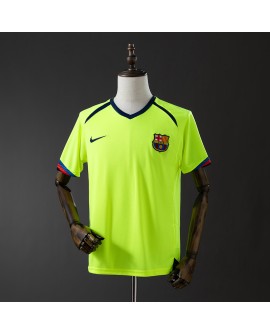 Barcelona-Trikot 2005/06 Auswärts Retro Barcelona-Trikot 2005/06 Auswärts Retro