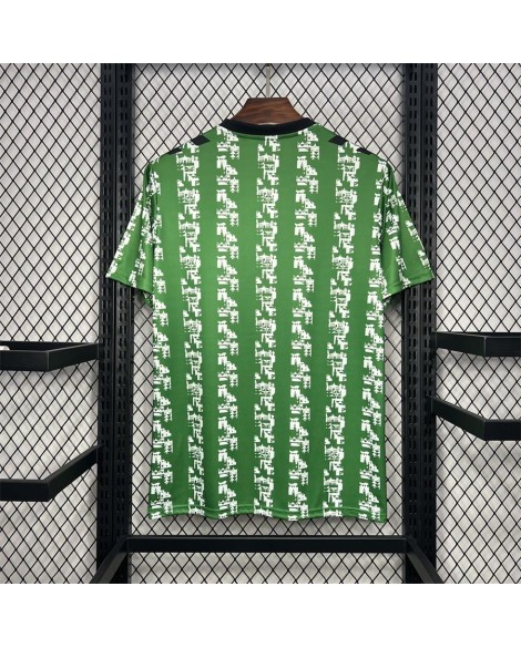 Real Betis 2024/25 Trainingstrikot vor dem Wettkampf