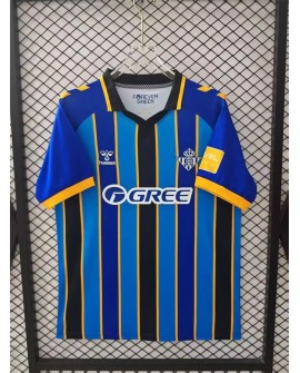 Real Betis Sonderedition Trikot 2526