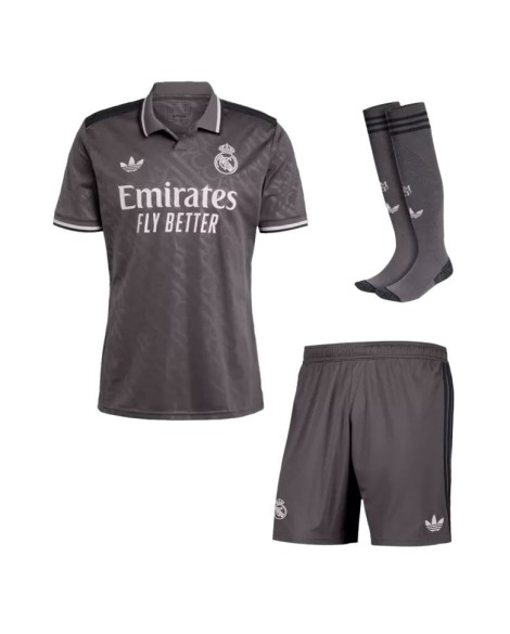 Real Madrid Auswärts-Fußballtrikot 2024/25 (Trikot + Shorts + Socken)