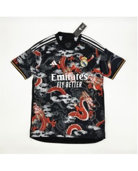 Real Madrid 2024/25 Jahr des Drachen Gedenktrikot