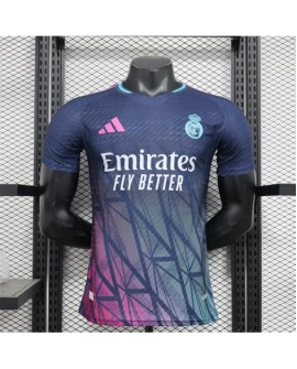 24/25 Spieler Real Madrid Sonderedition Lila Farbverlauf