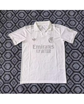 Trikot zum 125-jährigen Jubiläum von Real Madrid