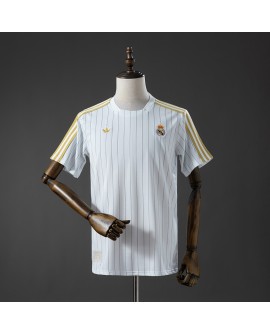 Real Madrid Retro-Trikot der Saison 25/26 – Weißes Trikot
