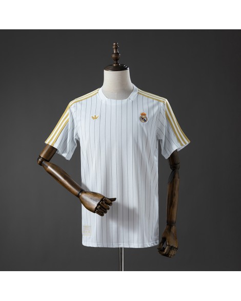 Real Madrid Retro-Trikot der Saison 25/26 – Weißes Trikot