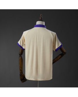 Real Madrid 25/26 POLO - Aprikose