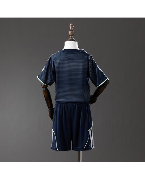 Jugend Real Madrid Auswärtstrikot 2025/26