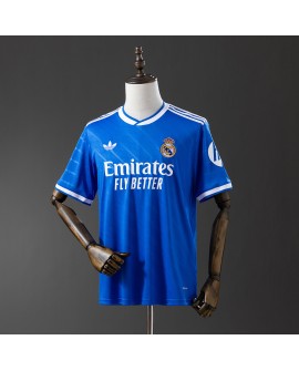 Real Madrid 2025/26 Zweites Auswärtstrikot