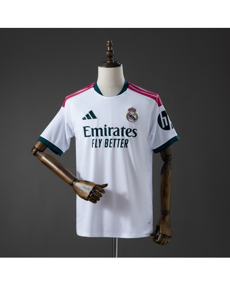 Heimtrikot von Real Madrid 26/27