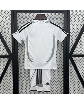 Real Madrid Heimtrikot der Saison 06/07 - Kind