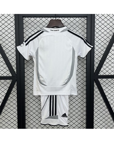 Real Madrid Heimtrikot der Saison 06/07 - Kind