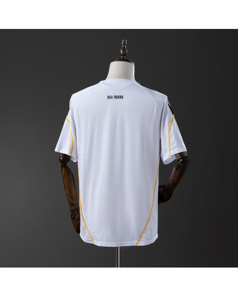 Retro Real Madrid Heimtrikot der Saison 09/10