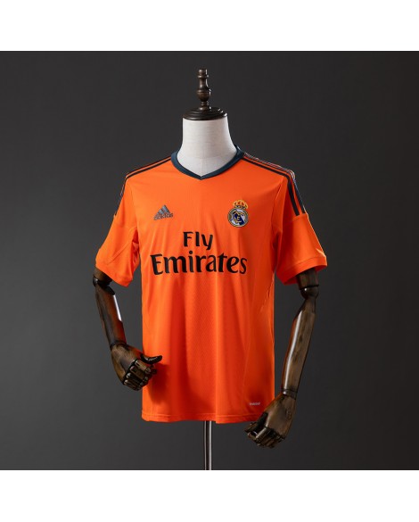 Das dritte Auswärtstrikot von Real Madrid für die Saison 13/14