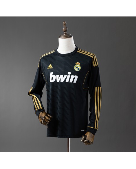 Retro-Langarm-Auswärtstrikot von Real Madrid für die Saison 11/12