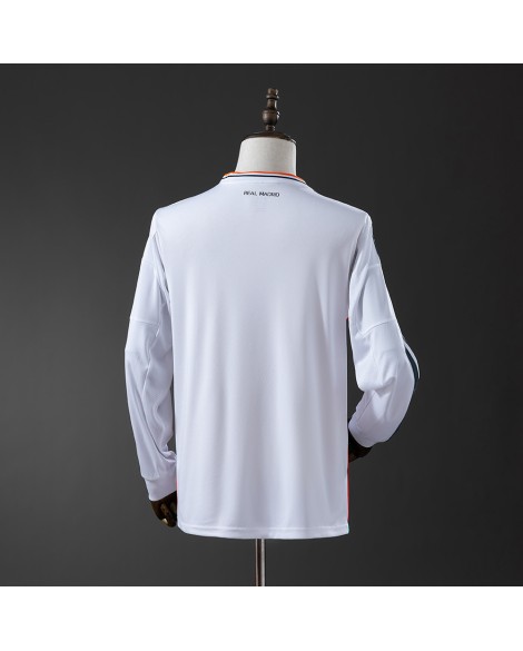 Retro-Langarm-Heimtrikot von Real Madrid für die Saison 2013/14