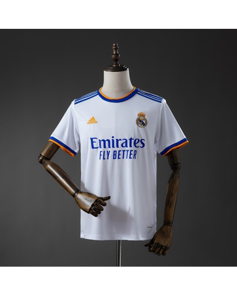 Real Madrid Heimtrikot der Saison 21/22 (Retro)