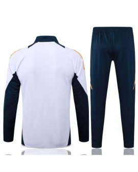 Real Madrid Trainingsjacke-2425 Weiß (weiße Schultern)