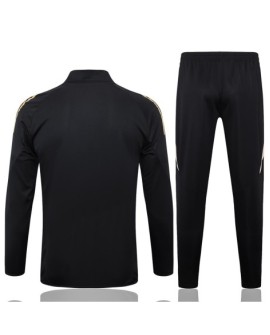 Real Madrid Trainingsjacke-2425 Schwarz