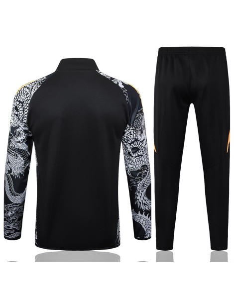 Real Madrid Trainingsanzug-Jacke – 2425 Schwarz (Inkjet Dragon)