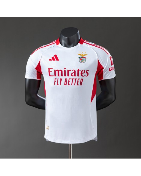 Das dritte Auswärtstrikot von Benfica für die Saison 25/26 - Player 