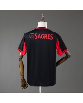 Benfica 26/27 Sondertrikot mit Adler - Schwarz & Rot
