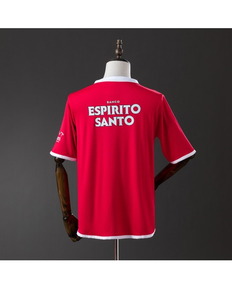 Retro-Heimtrikot von Benfica aus der Saison 04/05