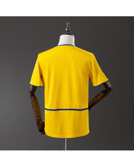 Retro-Trikot für das dritte Auswärtsspiel von Inter Mailand in der Saison 2002/03