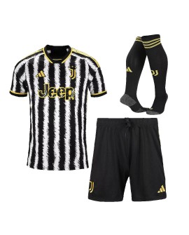 Juventus Trikot Set für 2023/24 zu Hause