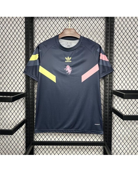 Juventus 2024/25 Pre-Match-Trainingsuniform-Trikot