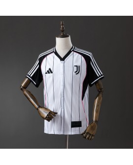 weißes Juventus-Baseballtrikot