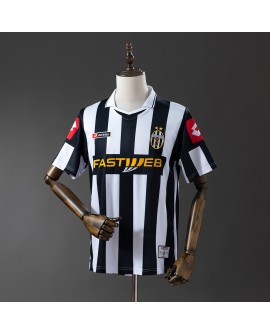 Juventus 2001/02 Heimtrikot Retro