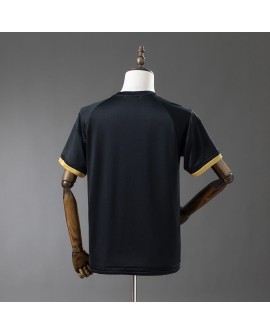 Juventus drittes Auswärtstrikot der Saison 15/16 Retro