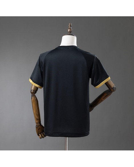 Juventus drittes Auswärtstrikot der Saison 15/16 Retro