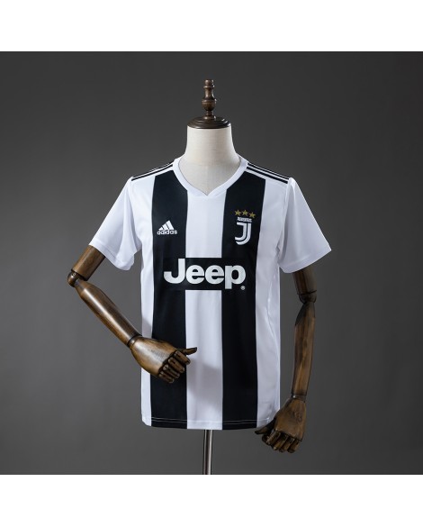 Juventus Heimtrikot der Saison 18/19 (Retro)