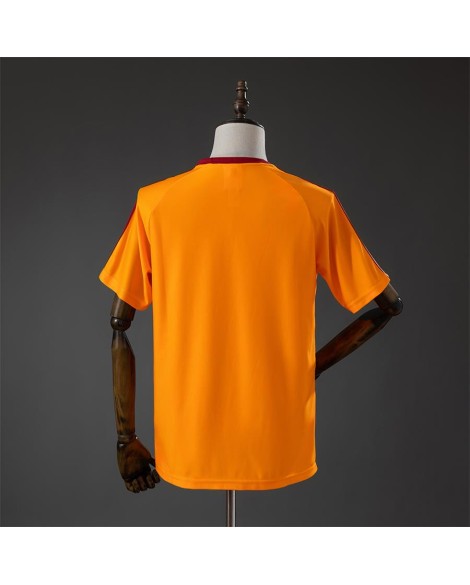 AS Roma orangefarbenes T-Shirt mit Tribünenlogo