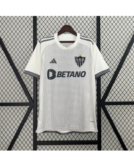 24-25-Atlético-Mineiro-à-l'extérieur