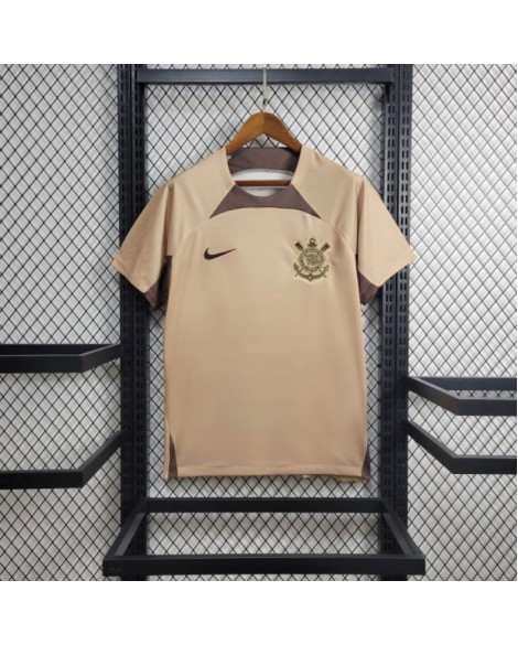 Trainingsoutfit Collins 2024-25 beige
