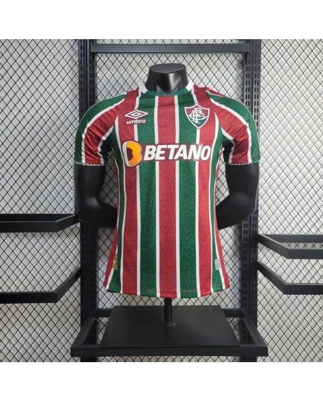 24-25 Spieler Fluminense zu Hause