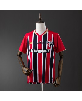 Auswärtstrikot für die Saison 2025/26 von São Paulo