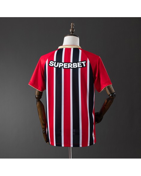 Auswärtstrikot für die Saison 2025/26 von São Paulo