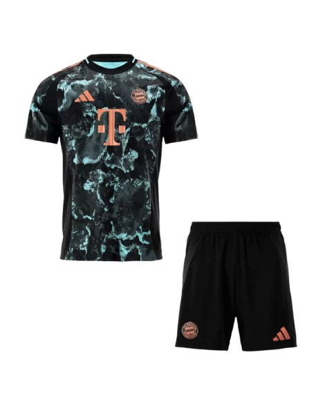 Bayern München Auswärts-Fußballtrikot 2024/25 (Trikot+Shorts)