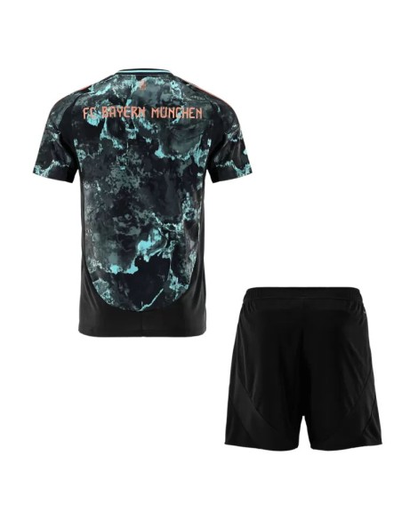 Bayern München Auswärts-Fußballtrikot 2024/25 (Trikot+Shorts)
