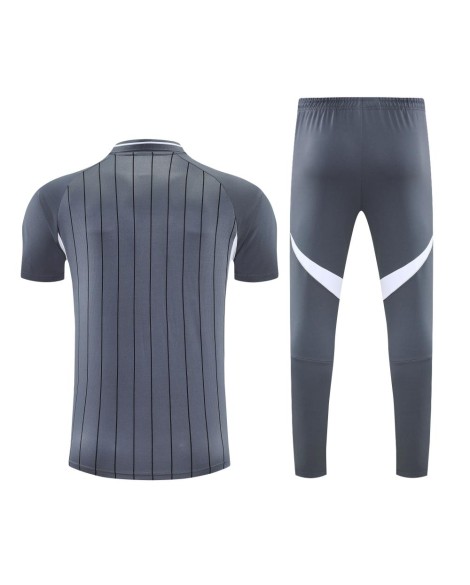 Bayern München Trainingsuniform 2526 (Trikot + Hose)