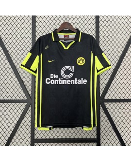 Retro-Auswärtstrikot von Borussia Dortmund 96/97
