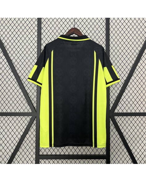 Retro-Auswärtstrikot von Borussia Dortmund 96/97