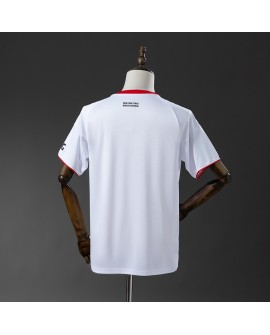 Eintracht Frankfurt Auswärtstrikot für die Saison 2025/26