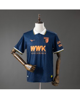 Augsburgs blaues Trikot für die Saison 25/26