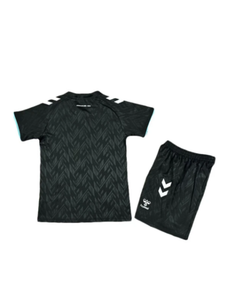 Werder Bremen 24/25 Auswärtstrikot-Set (Trikot + Shorts) - Kind Werder Bremen 24/25 Auswärtstrikot-Set (Trikot + Shorts) - Kind